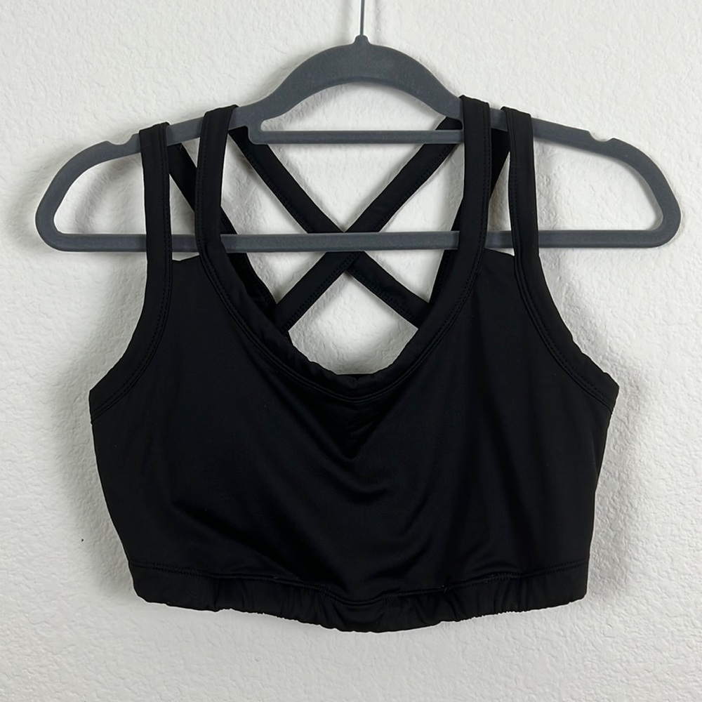 Kiava High Impact Sports Bra. Like new, keeps the girls IN 👏🏼 PLACE 👏🏼